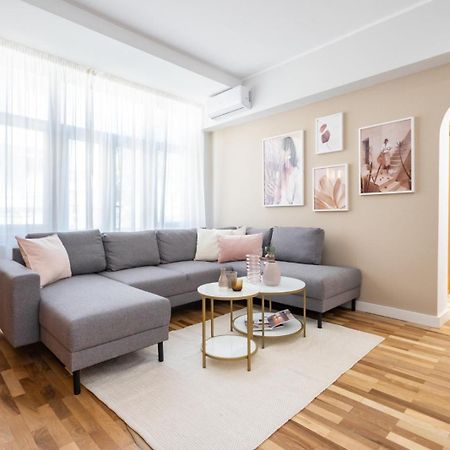 Old Town Bucharest, Lovely 2 Bedrooms Apartment المظهر الخارجي الصورة