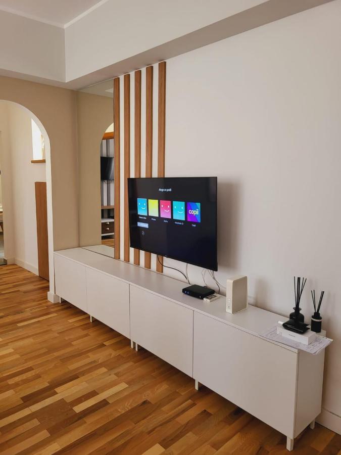 Old Town Bucharest, Lovely 2 Bedrooms Apartment المظهر الخارجي الصورة