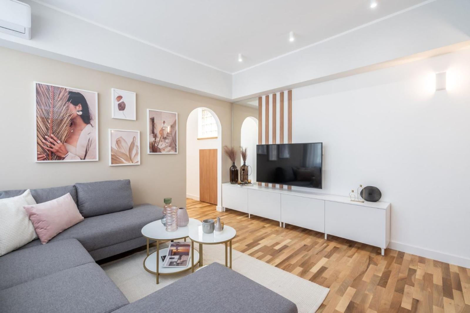 Old Town Bucharest, Lovely 2 Bedrooms Apartment المظهر الخارجي الصورة